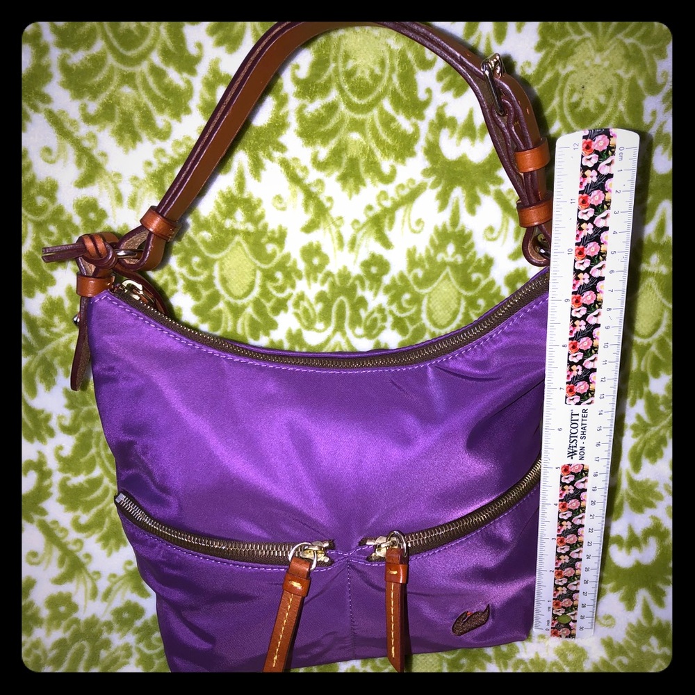 NWOT Dooney and Bourke purse